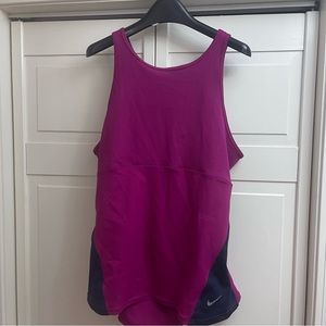 NWOT NIKE yoga tank
